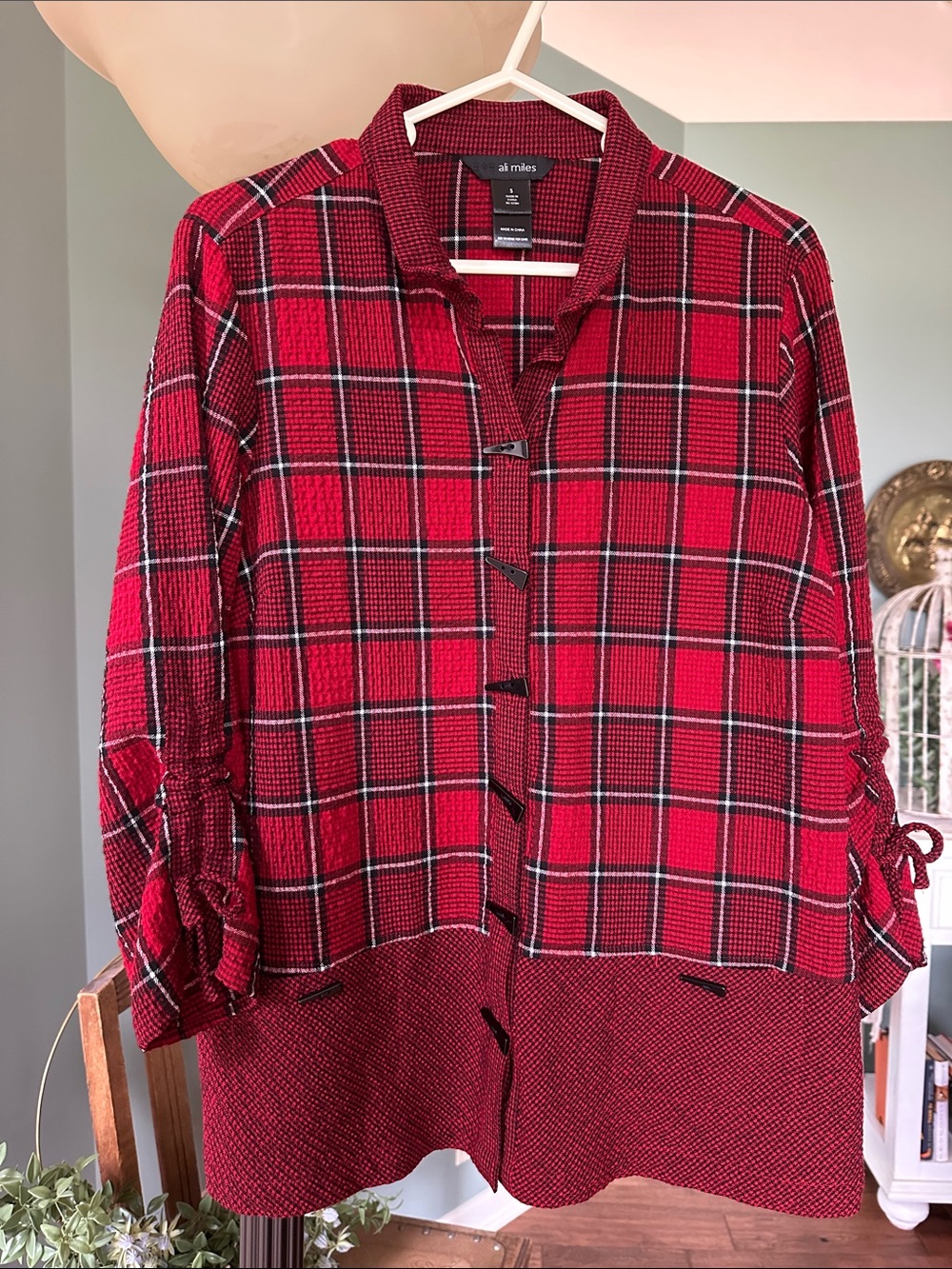 Ali Miles Red Plaid Casual Button-Down Shirt